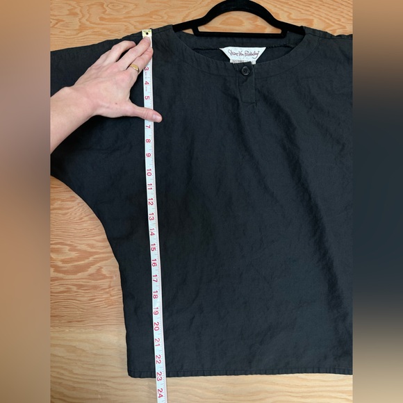 Vintage Diane Von Furstenberg top black bat wing short sleeve sz S Linen Blouse - Picture 4 of 8